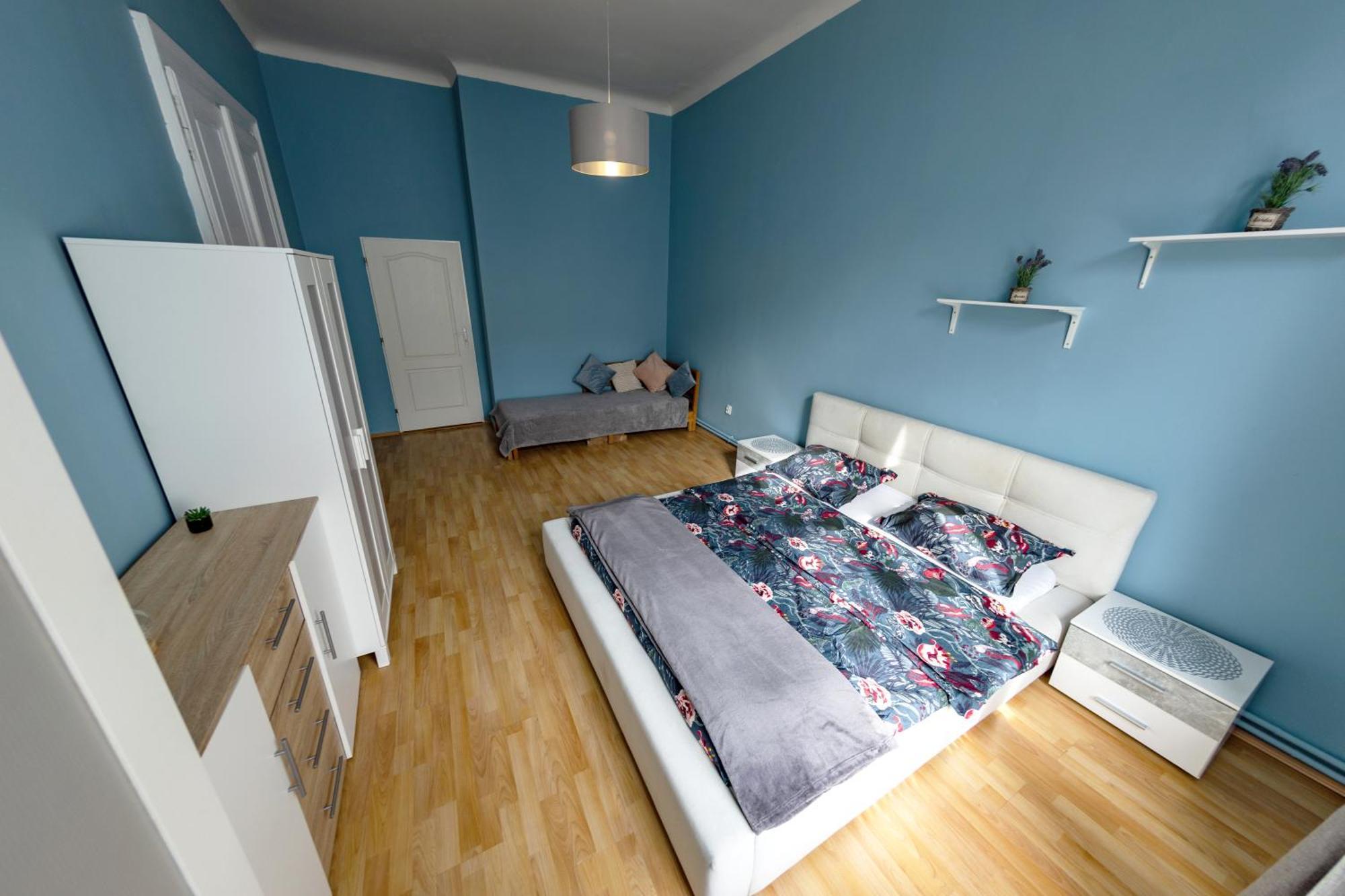 Ferienwohnung I.P.Pavlova Prag Exterior foto